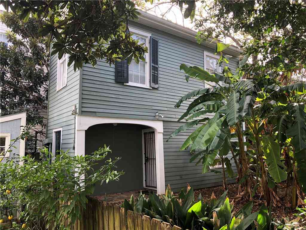 Homes For Rent - 1032 Fourth Street<br/> New Orleans, LA 70130