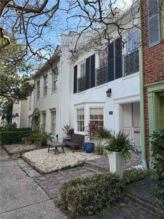 Homes For Sale - 1212 Aline Street<br/> New Orleans, LA 70115