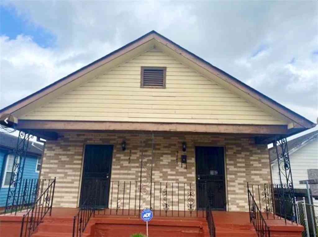 Multifamily For Rent - 3149 N Miro Street<br/> New Orleans, LA 70117