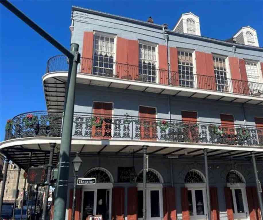 Condo For Rent - 601 Decatur Street #6<br/> New Orleans, LA 70116