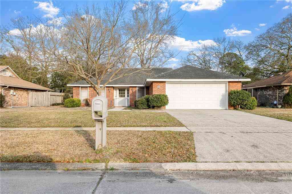 Homes For Sale - 806 Freedom Lane<br/> Slidell, LA 70458