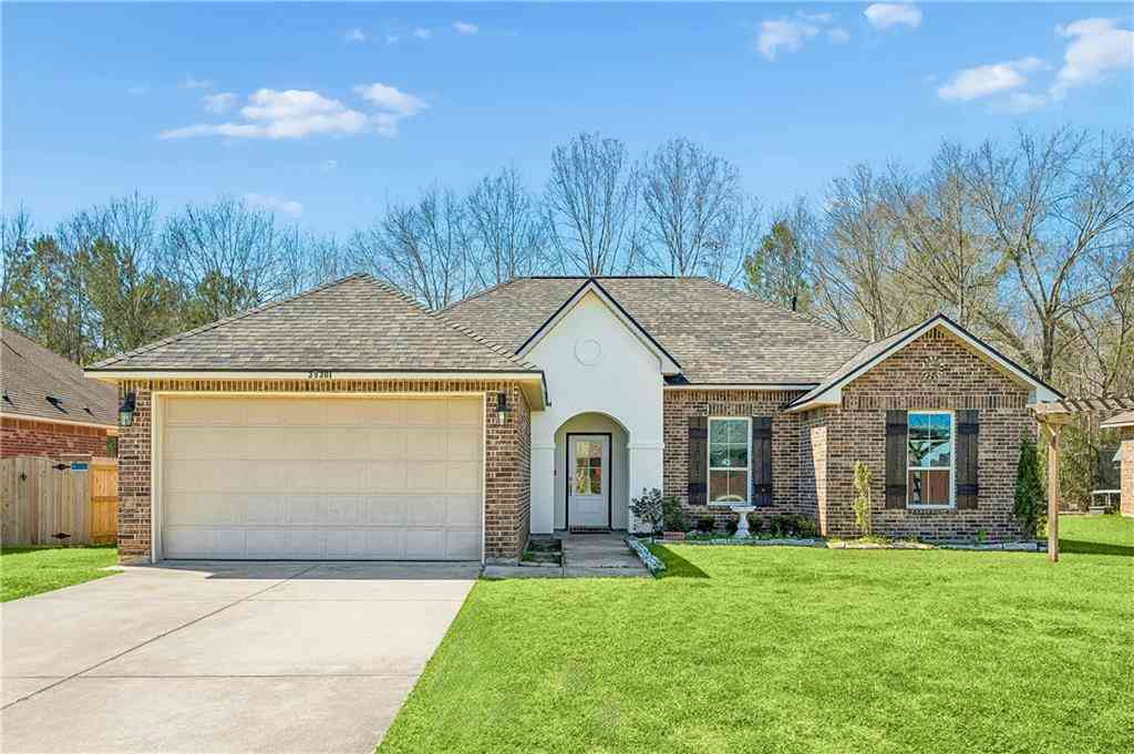 Homes For Sale - 39301 Franklin Street<br/> Ponchatoula, LA 70454