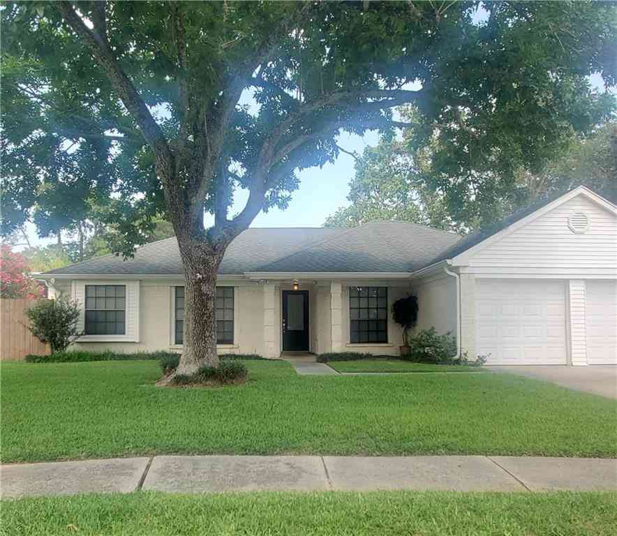 Homes For Rent - 812 N Lake Verret Court<br/> Slidell, LA 70461