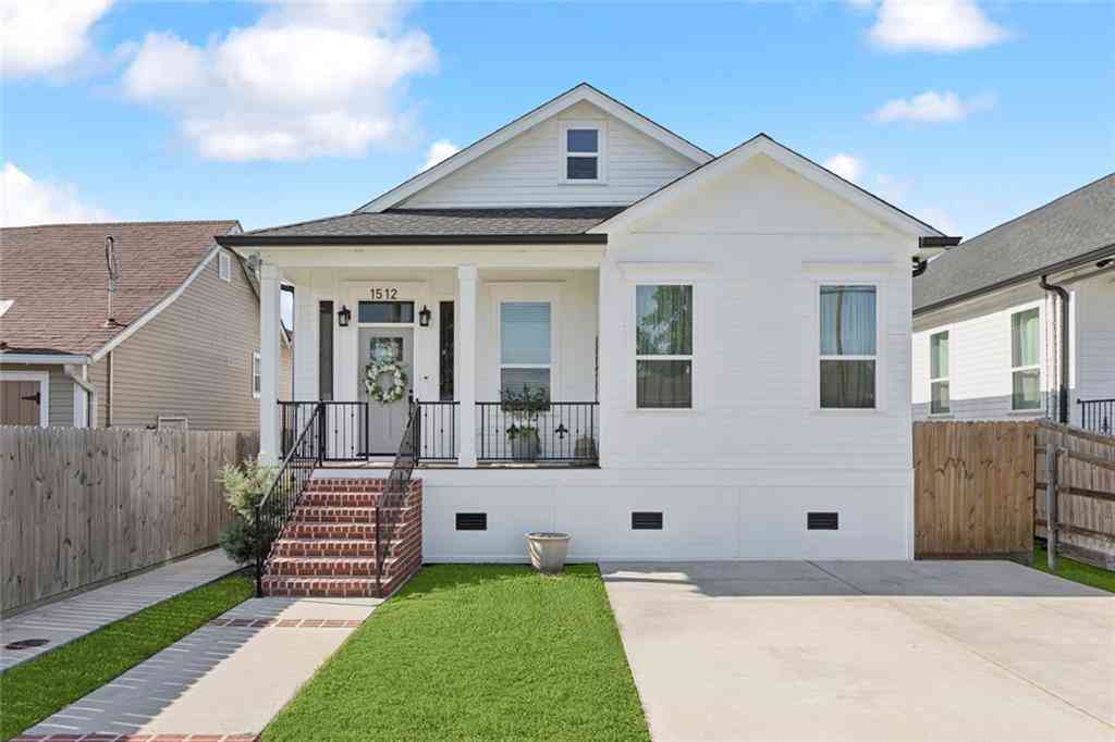 Homes For Sale - 1512 31 Street<br/> Kenner, LA 70065