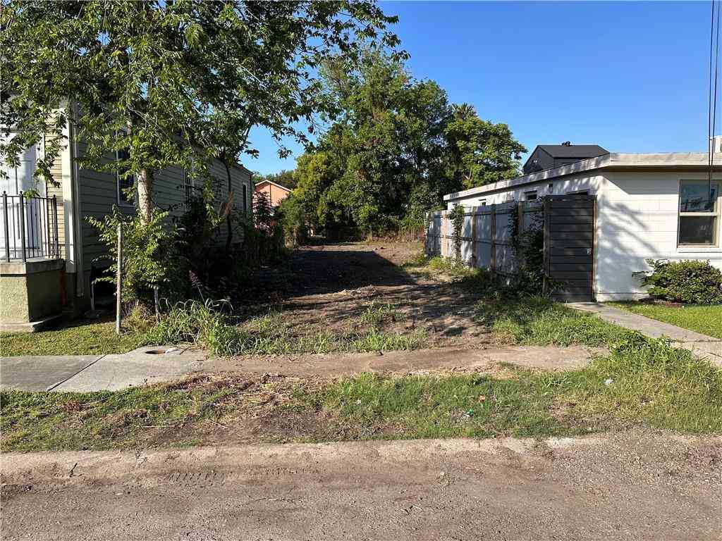 Vacant Land For Sale - 2532 Conti Street<br/> New Orleans, LA 70119