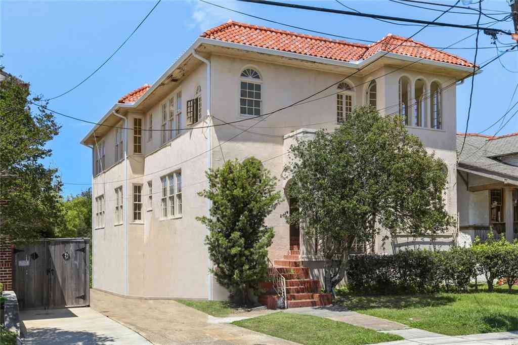 Homes For Rent - 2832 Jefferson Avenue<br/> New Orleans, LA 70115