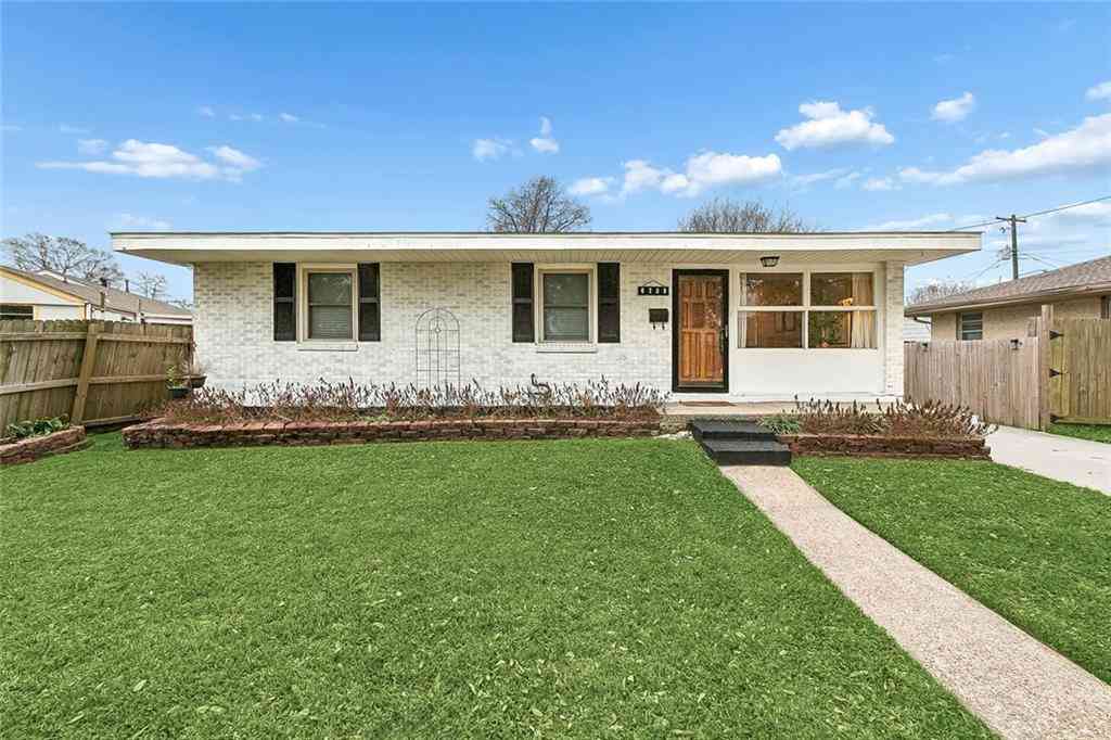 Homes For Sale - 6208 Cummins Street<br/> Metairie, LA 70003