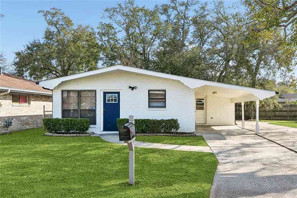 Homes For Sale - 2628 Cardinal Drive<br/> Marrero, LA 70072