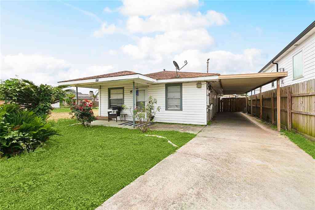 Homes For Sale - 3118 Albany Street<br/> Kenner, LA 70065