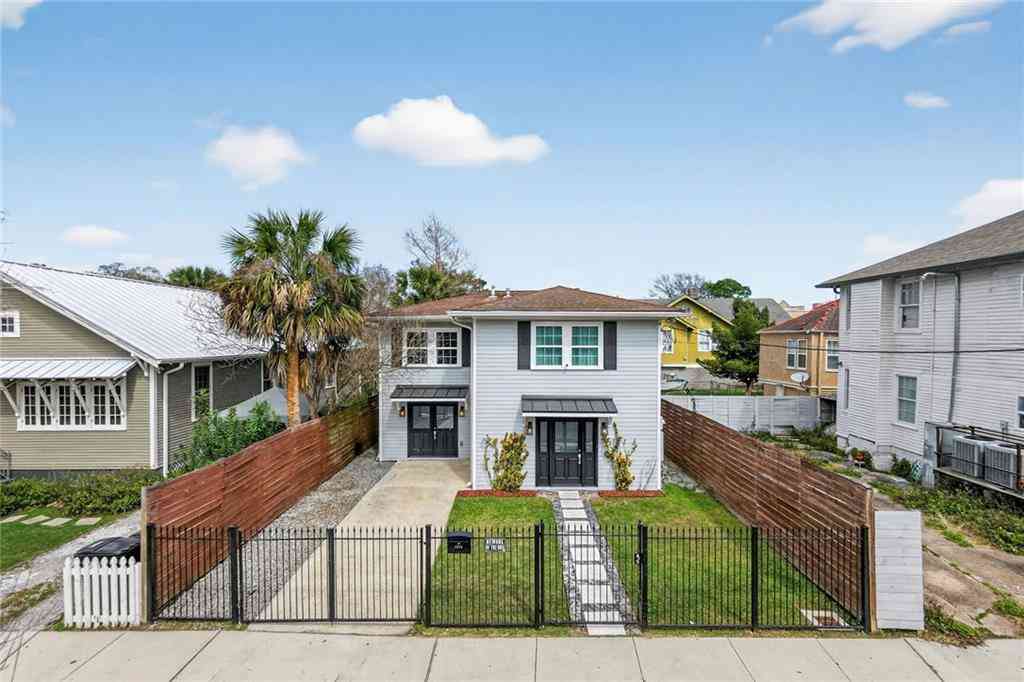 Homes For Sale - 4315 S Rocheblave Street<br/> New Orleans, LA 70125
