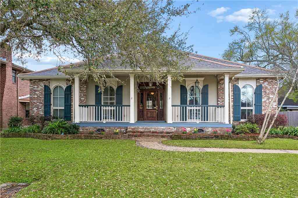 Homes For Sale - 1409 Moss Lane<br/> River Ridge, LA 70123