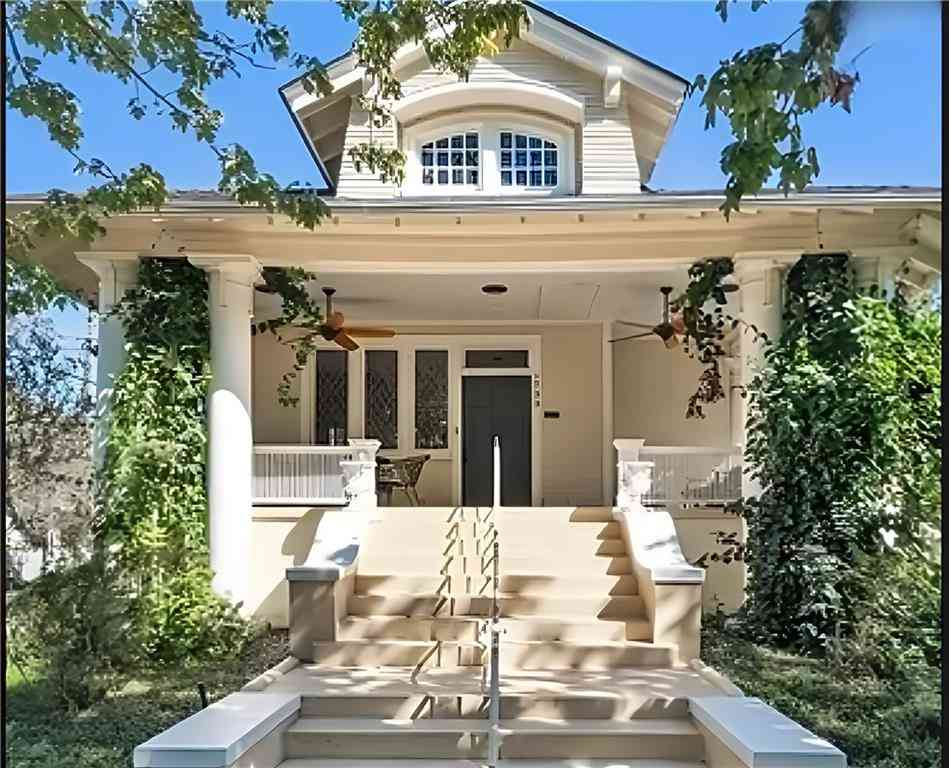 Multifamily For Rent - 1733 Robert Street #A<br/> New Orleans, LA 70115