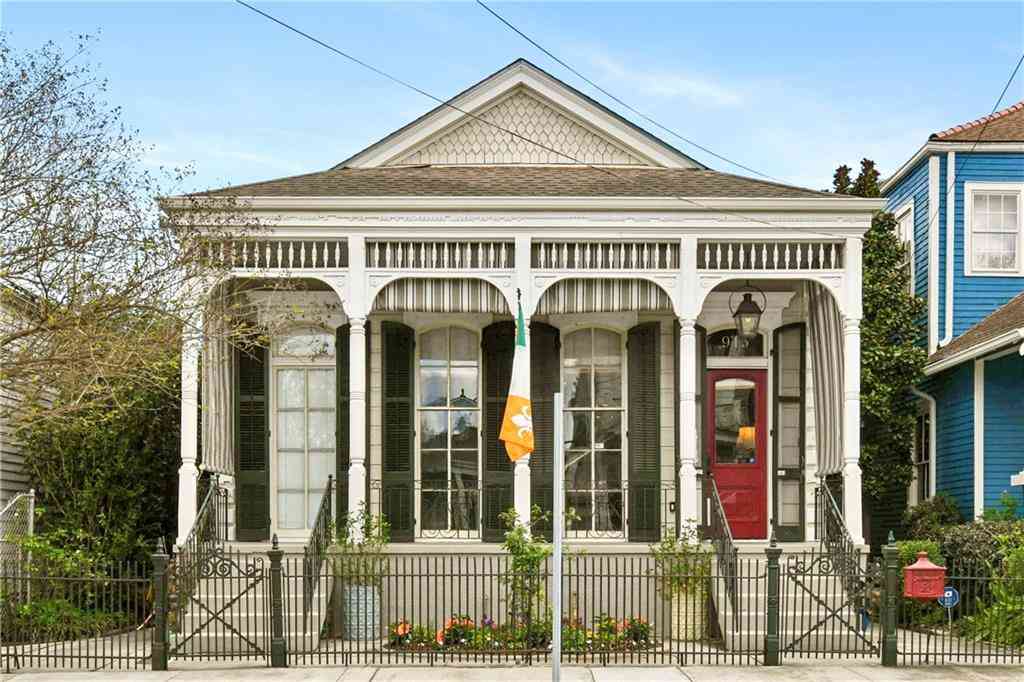 Homes For Sale - 915 Second Street<br/> New Orleans, LA 70130