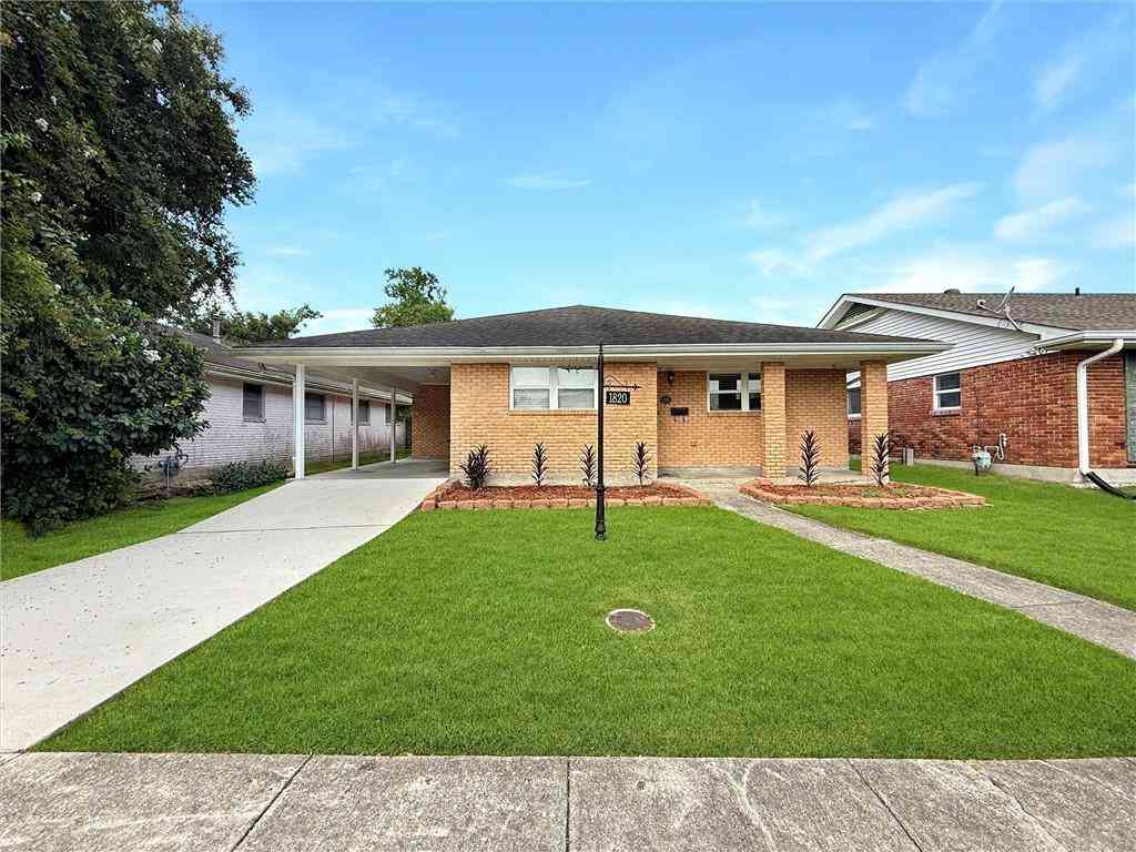 Homes For Sale - 1820 Hall Avenue<br/> Metairie, LA 70003