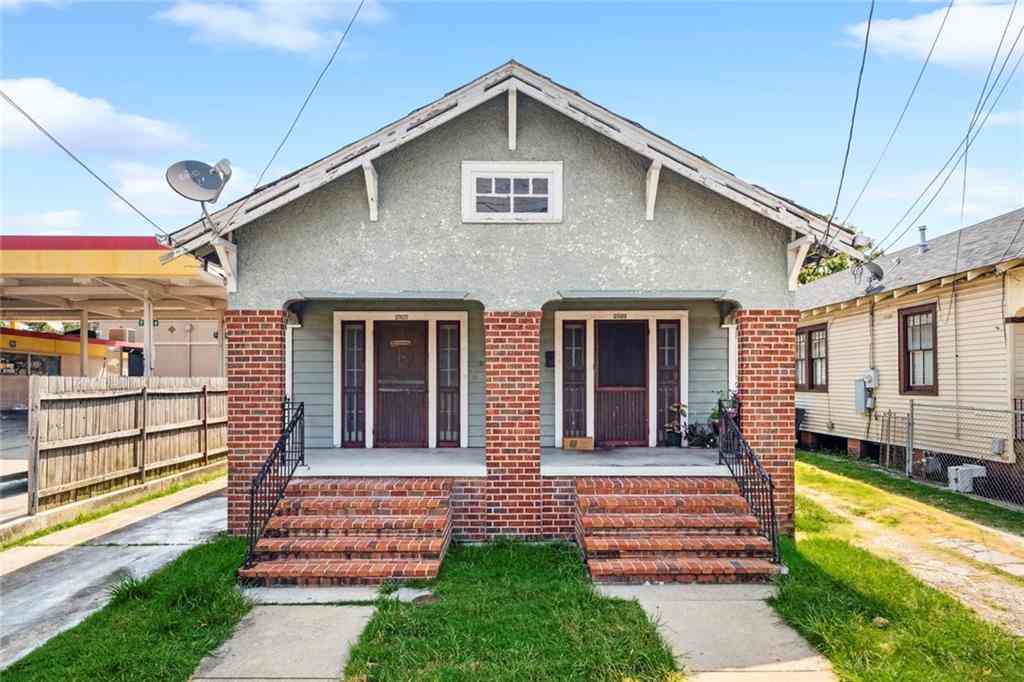 Multifamily For Rent - 2923 Milan Street<br/> New Orleans, LA 70115