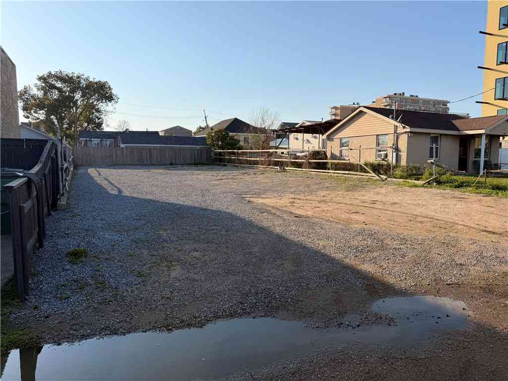 Vacant Land For Sale - 1704 Mayan Lane<br/> Metairie, LA 70005