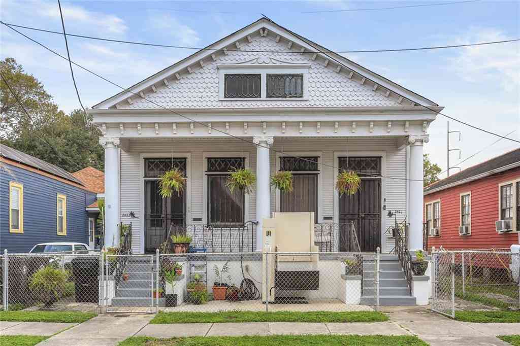 Multifamily For Sale - 2421 23 Onzaga Street<br/> New Orleans, LA 70119
