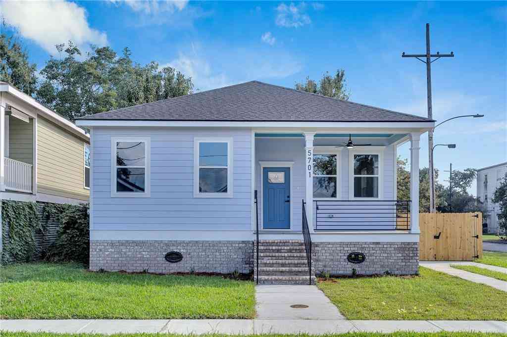 Homes For Sale - 5701 Wildair Drive<br/> New Orleans, LA 70122