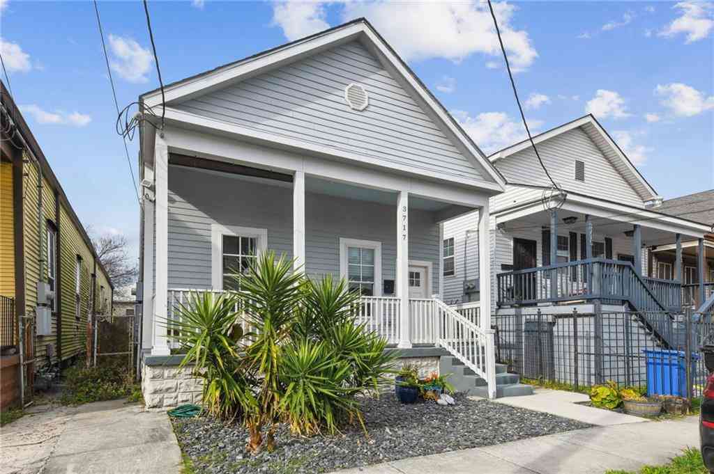 Homes For Sale - 3717 Willow Street<br/> New Orleans, LA 70115