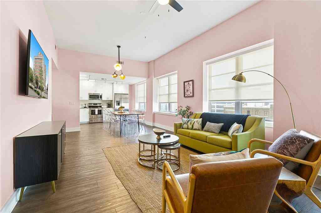 Condo For Sale - 1111 Tulane Avenue #818<br/> New Orleans, LA 70112