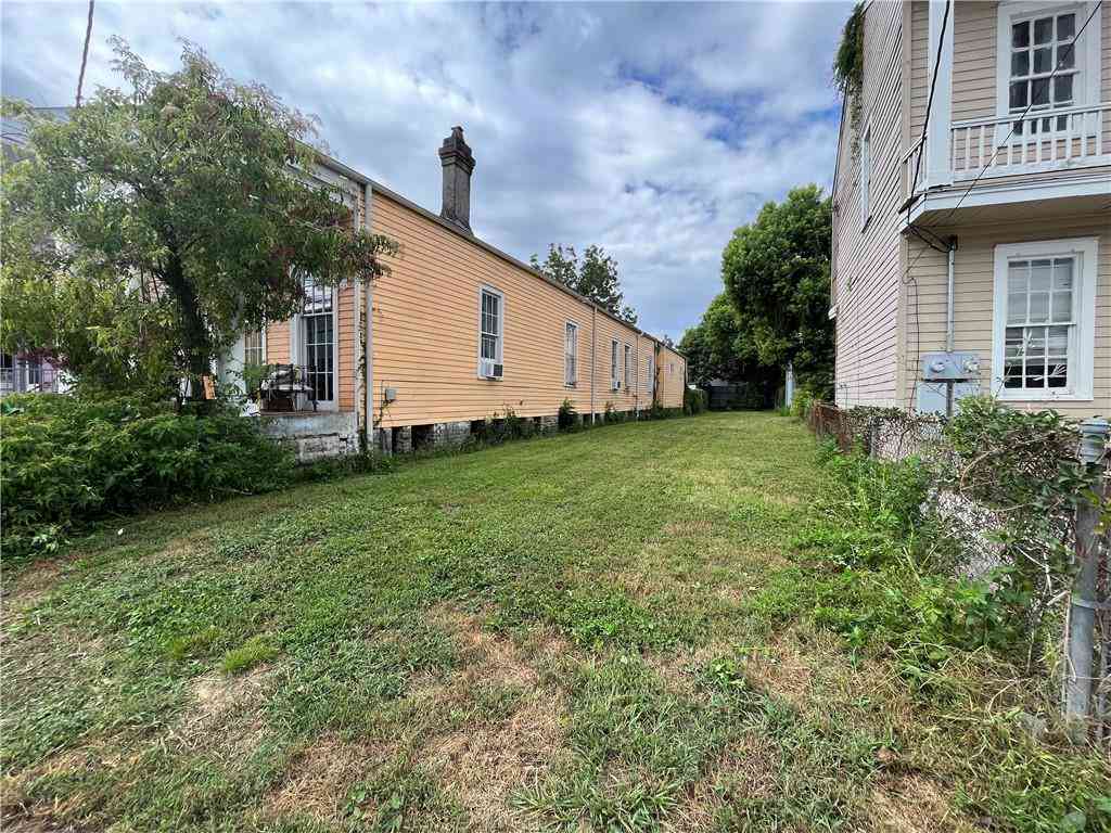 Vacant Land For Sale - 1342 Kerlerec Street<br/> New Orleans, LA 70116