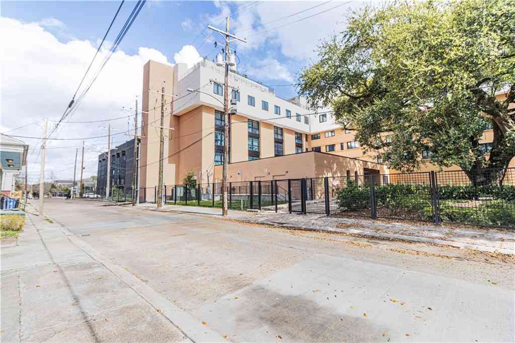 Condo For Rent - 625 Jackson Avenue<br/> New Orleans, LA 70130