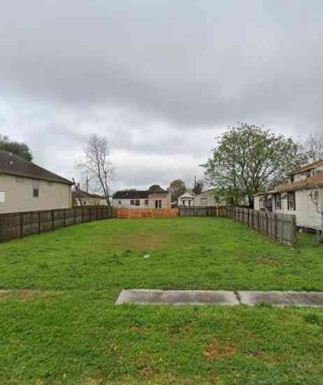 Vacant Land For Sale - 5740 Vermillion Boulevard<br/> New Orleans, LA 70112