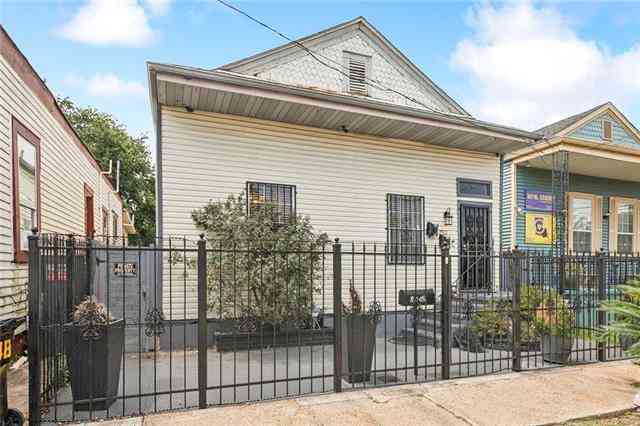 Homes For Sale - 2912 Philip Street<br/> New Orleans, LA 70113