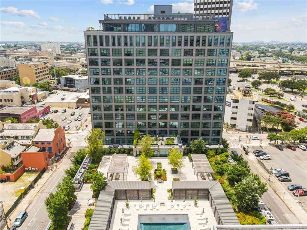 Condo For Rent - 1001 Julia Street #10B<br/> New Orleans, LA 70113