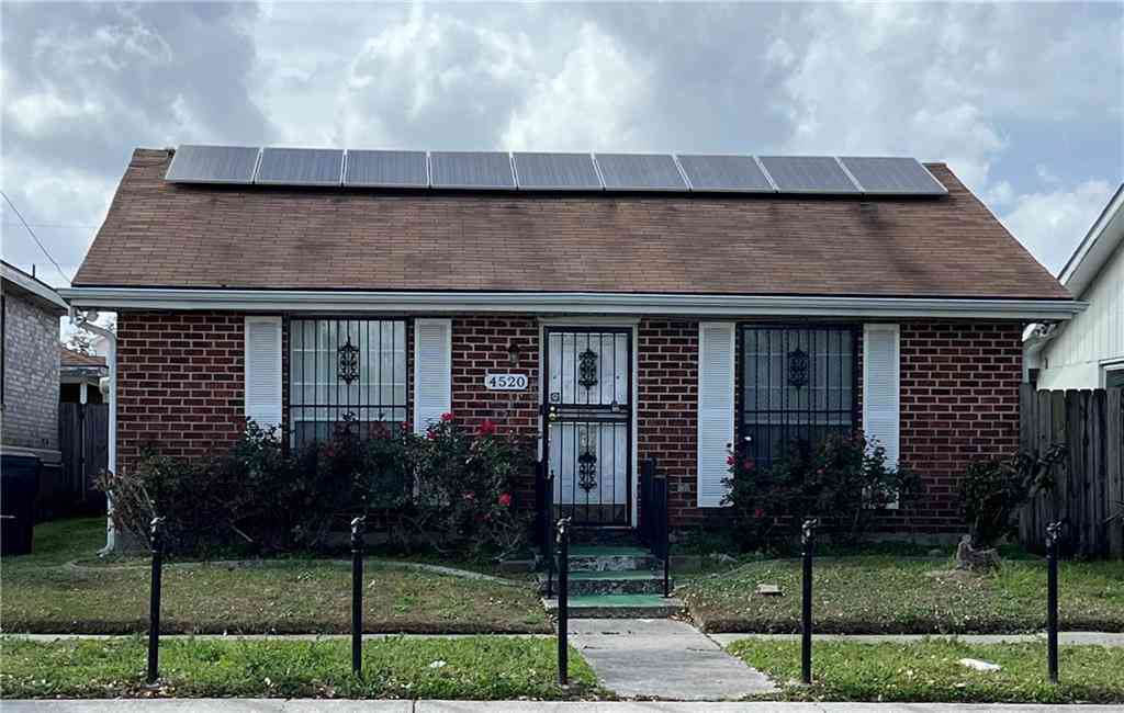 Homes For Sale - 4520 Perlita Street<br/> New Orleans, LA 70122