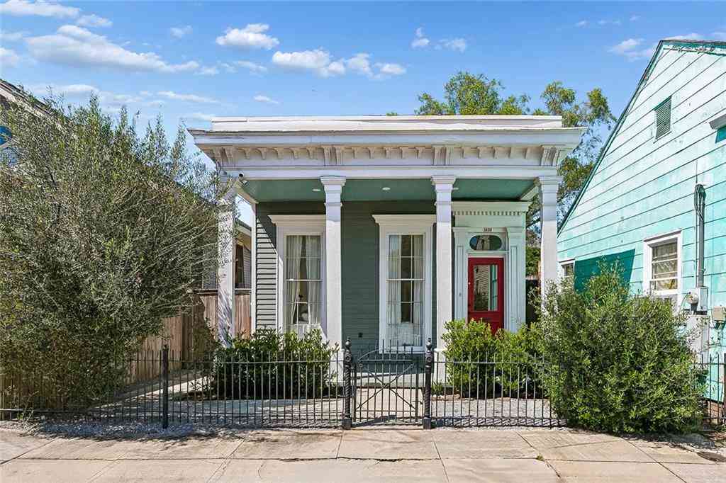 Homes For Sale - 1433 N Villere Street<br/> New Orleans, LA 70116