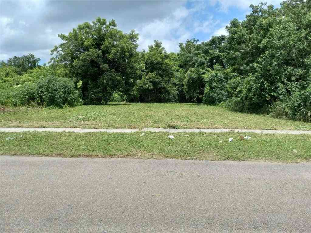 Vacant Land For Sale - 2518 Flood Street<br/> New Orleans, LA 70117