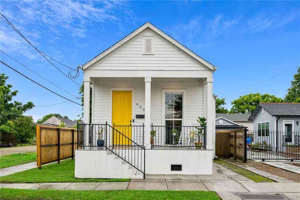 Homes For Sale - 839 Belleville Street<br/> New Orleans, LA 70114