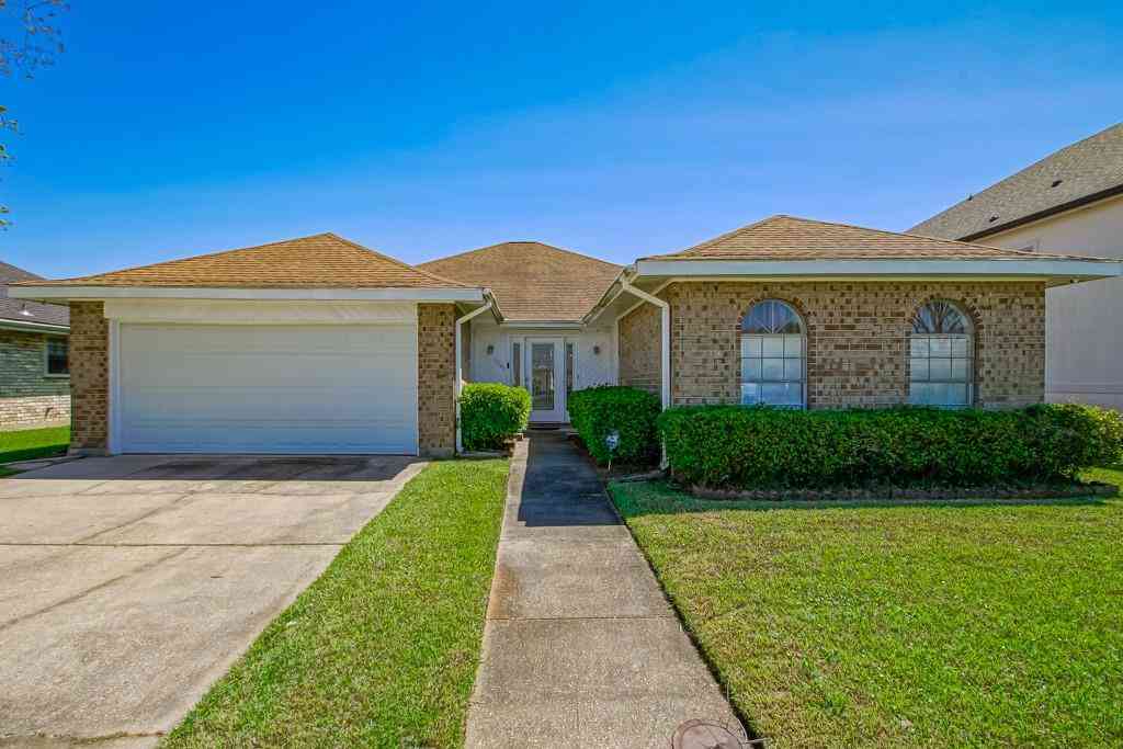Homes For Sale - 11240 Woodvine Lane<br/> New Orleans, LA 70128