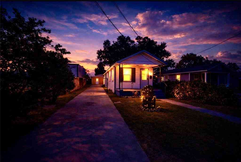 Homes For Rent - 958 Avenue B<br/> Westwego, LA 70094