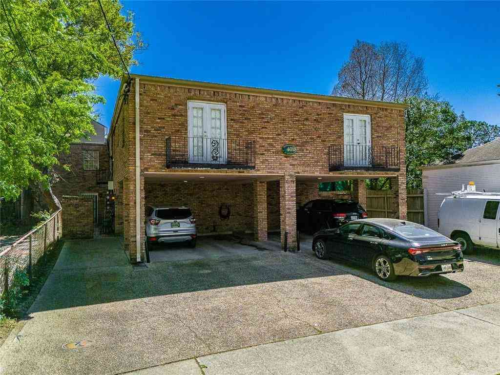 Apartment For Rent - 4018 Pitt Street #C<br/> New Orleans, LA 70115