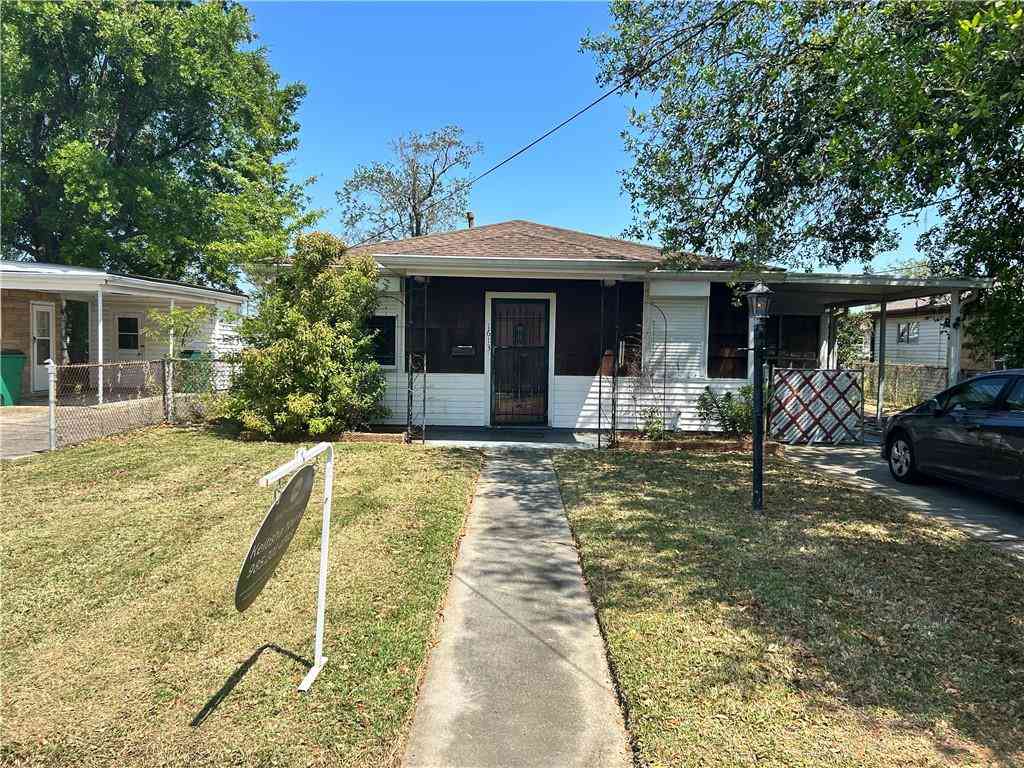 Homes For Sale - 1613 Stafford Street<br/> Gretna, LA 70053
