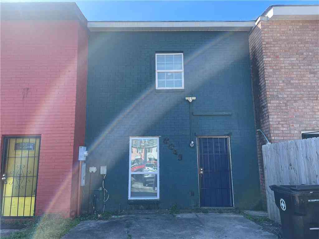 Homes For Sale - 6043 Boeing Street<br/> New Orleans, LA 70126