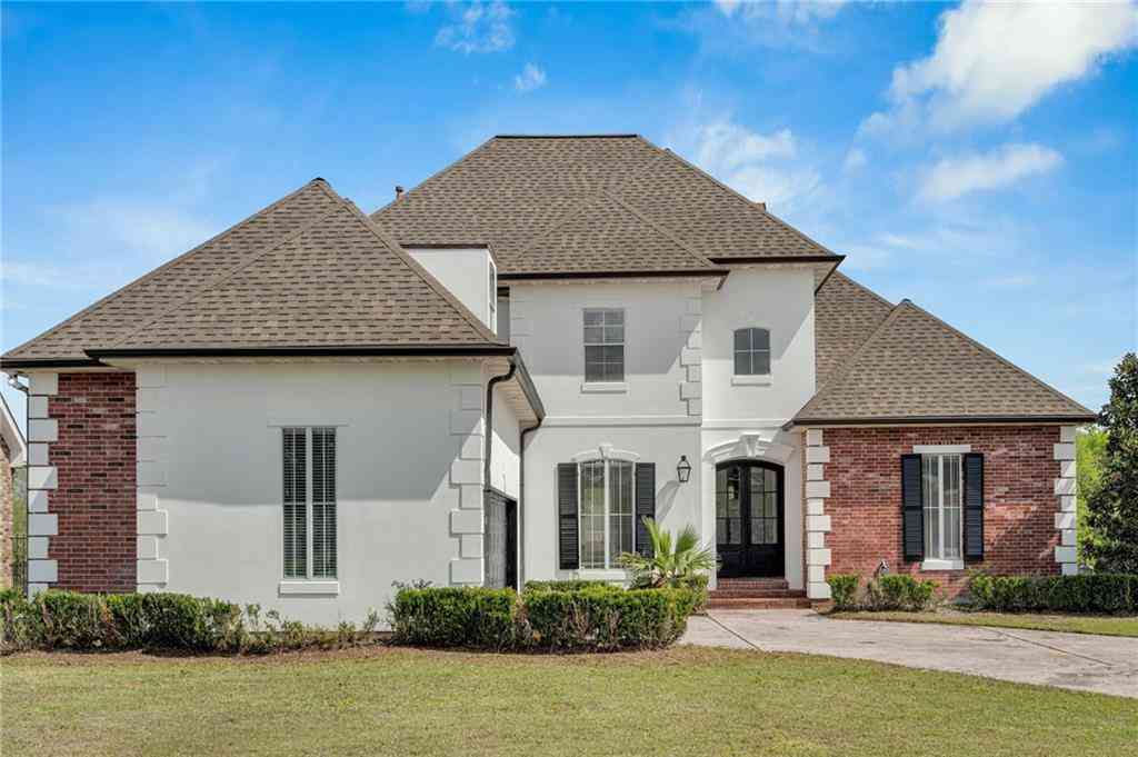 Homes For Rent - 150 Pinehurst Court<br/> New Orleans, LA 70128