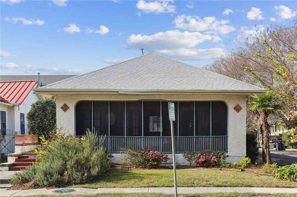 Homes For Rent - 2738 Calhoun Street<br/> New Orleans, LA 70118