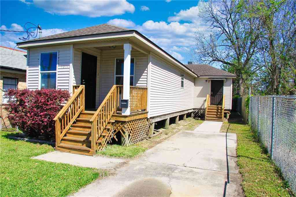 Homes For Sale - 5015 N Villere Street<br/> New Orleans, LA 70117