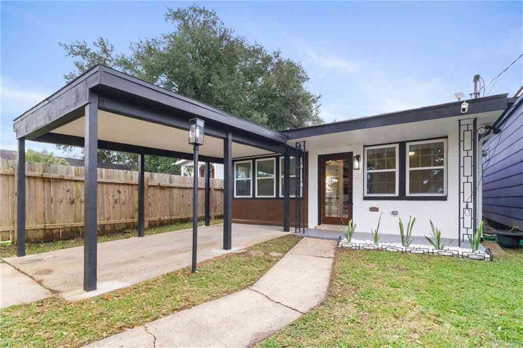 Homes For Sale - 3624 Clematis Street<br/> New Orleans, LA 70122