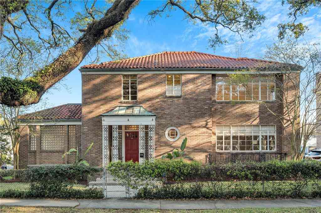 Homes For Sale - 606 Opelousas Avenue<br/> New Orleans, LA 70114