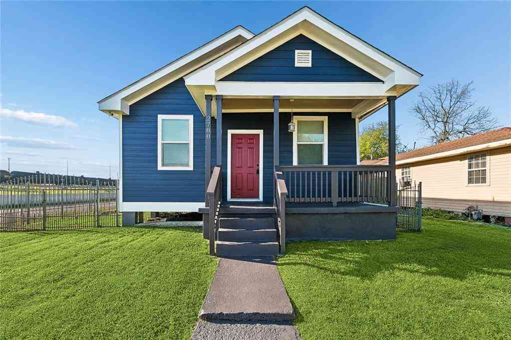 Homes For Sale - 2780 Sage Street<br/> New Orleans, LA 70122