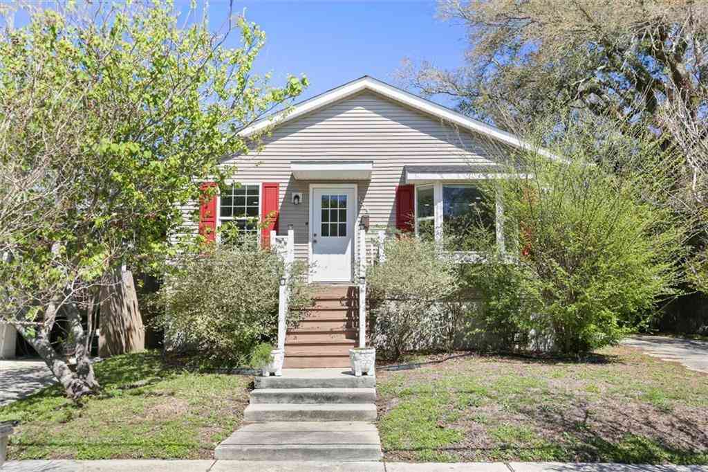 Homes For Sale - 1513 Filmore Avenue<br/> New Orleans, LA 70122