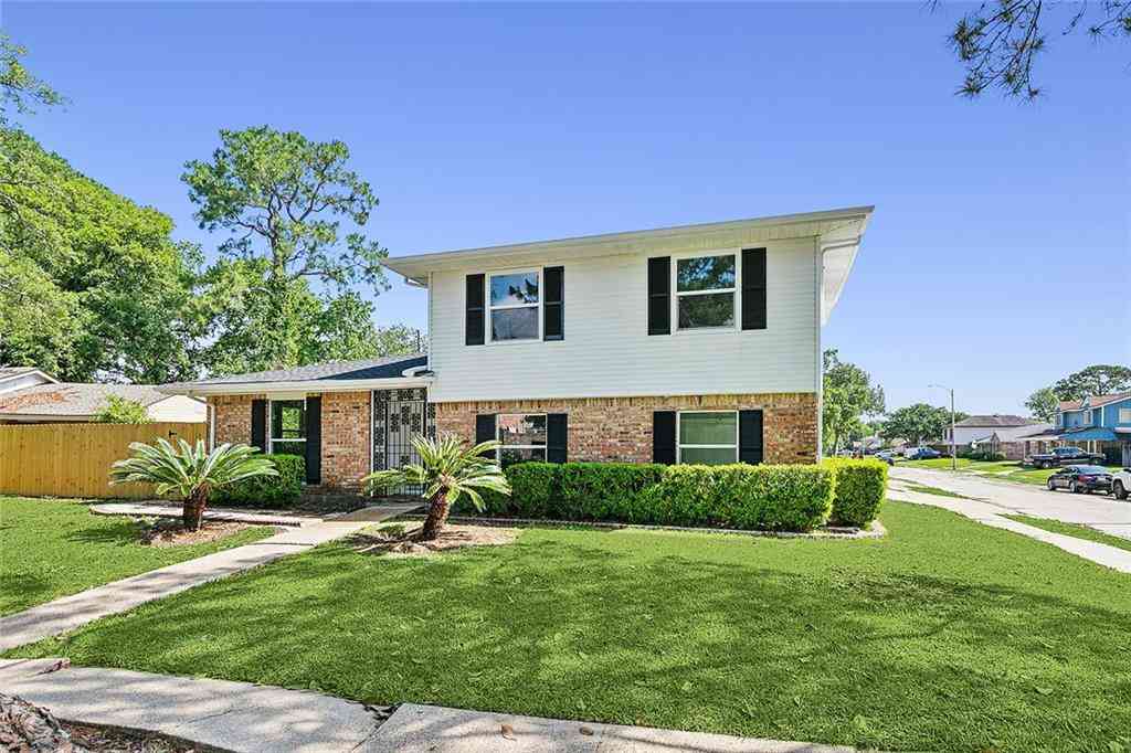 Homes For Sale - 4128 Fiesta Street<br/> New Orleans, LA 70131