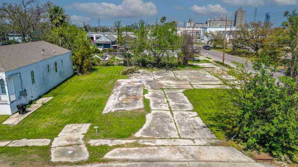 Vacant Land For Sale - 2018 Poland Avenue<br/> New Orleans, LA 70117