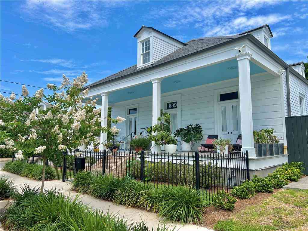 Homes For Rent - 639 Desire And 3400 Royal Street<br/> New Orleans, LA 70117