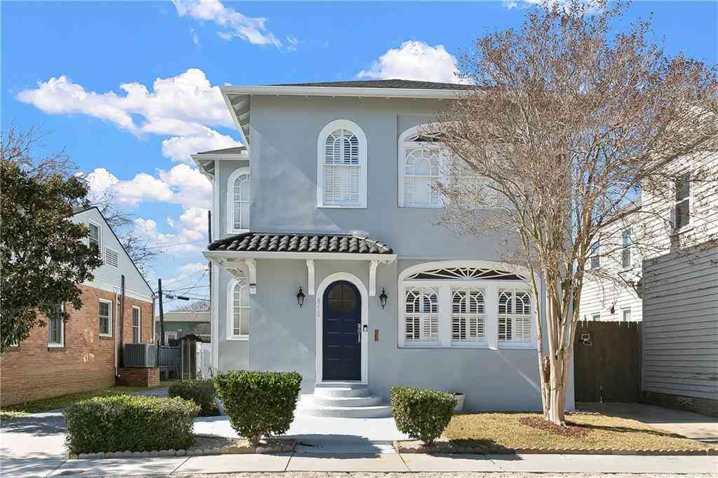 Homes For Sale - 4210 Vincennes Place<br/> New Orleans, LA 70125