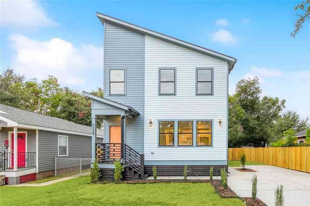 Multifamily For Rent - 9528 Stroelitz Street<br/> New Orleans, LA 70118